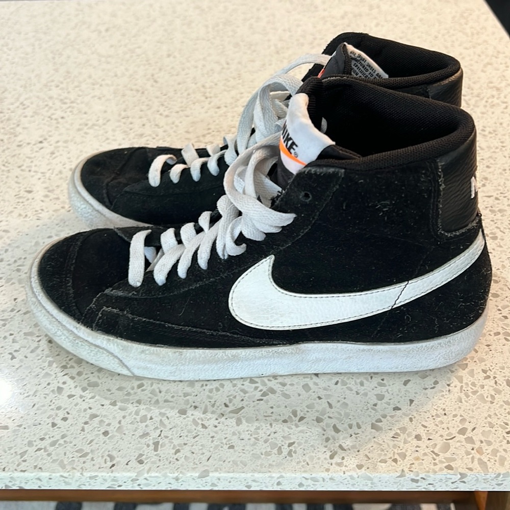 Nike Blazer Mid GS Black youth size 6.5